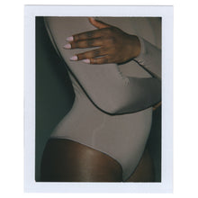 Load image into Gallery viewer, ESSENTIAL CREW NECK LONG SLEEVE BODYSUIT | TIGERS EYE
